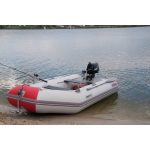 Моторная лодка ПВХ — отличная вещь для отдыха на озере или реке